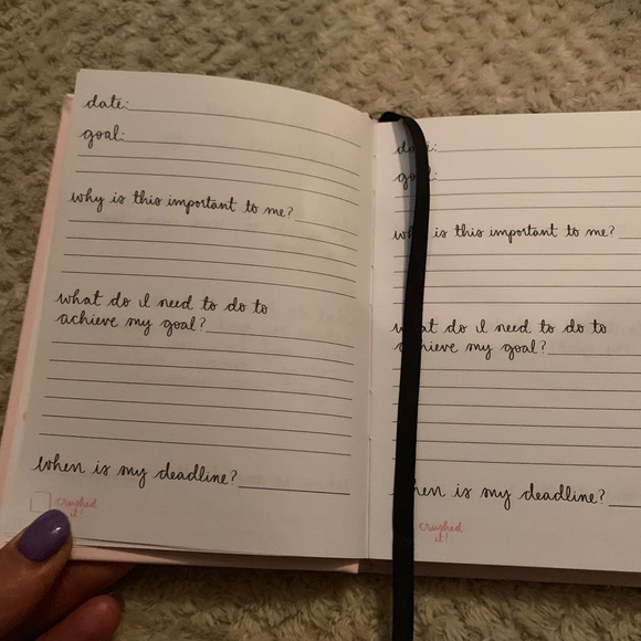 Her goal Journal - Picture 3 of 4